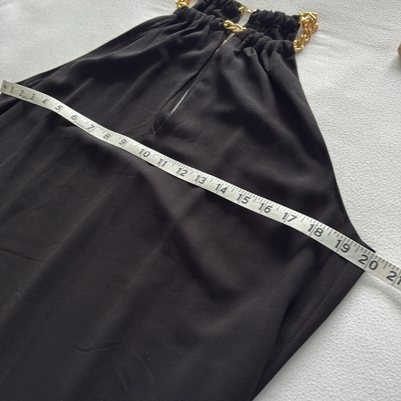 Michael Kors Chain Neck Keyhole Neck Halter Top - Picture 10 of 11